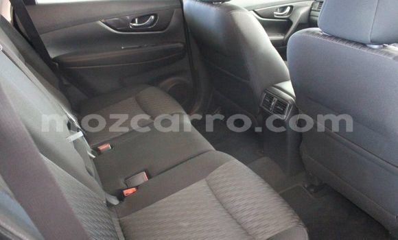 Comprar Usado Nissan X-Trail Prata Carro em Gilé em Zambezia Comprar Usado Nissan X-Trail Prata Carro em Gilé em Zambezia