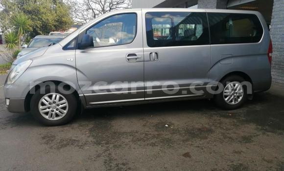 Comprar Usado Hyundai H1 Prata Carro em Mutarara em Tete Comprar Usado Hyundai H1 Prata Carro em Mutarara em Tete