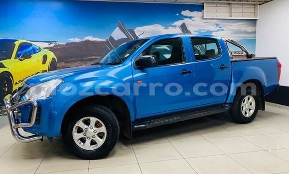 Buy Used Isuzu KB Blue Car in Beira in Sofala Buy Used Isuzu KB Blue Car in Beira in Sofala