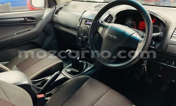 Buy Used Isuzu KB Blue Car in Beira in Sofala Buy Used Isuzu KB Blue Car in Beira in Sofala