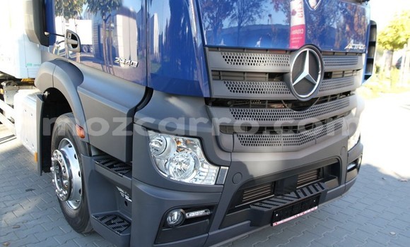 Buy Used Mercedes‒Benz 1117 Other Truck in Ibo in Cabo Delgado Buy Used Mercedes‒Benz 1117 Other Truck in Ibo in Cabo Delgado