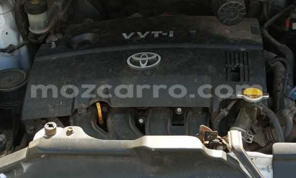 Comprar Usado Toyota Ractis Branco Carro em Maputo em Maputo Comprar Usado Toyota Ractis Branco Carro em Maputo em Maputo