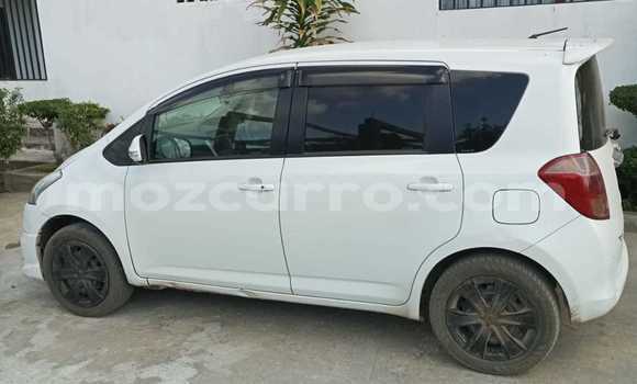 Comprar Usado Toyota Ractis Branco Carro em Maputo em Maputo Comprar Usado Toyota Ractis Branco Carro em Maputo em Maputo