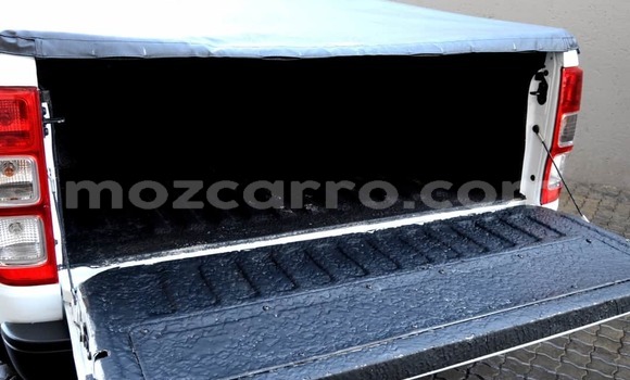 Comprar Usado Ford Ranger Branco Carro em Beira em Sofala Comprar Usado Ford Ranger Branco Carro em Beira em Sofala