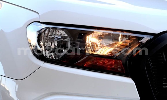 Comprar Usado Ford Ranger Branco Carro em Beira em Sofala Comprar Usado Ford Ranger Branco Carro em Beira em Sofala