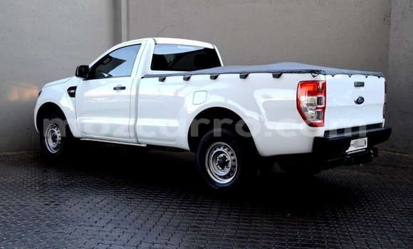 Comprar Usado Ford Ranger Branco Carro em Beira em Sofala Comprar Usado Ford Ranger Branco Carro em Beira em Sofala