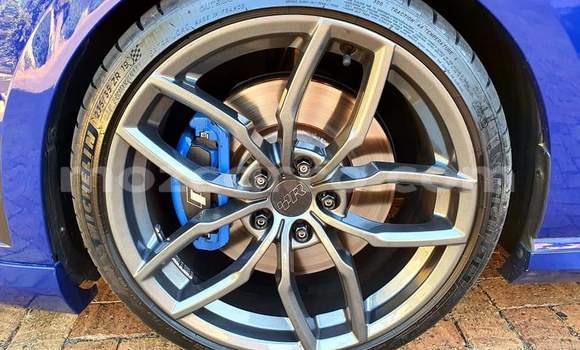 Comprar Usado Volkswagen Golf R Azul Carro em Beira em Sofala Comprar Usado Volkswagen Golf R Azul Carro em Beira em Sofala