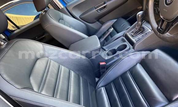 Comprar Usado Volkswagen Amarok Azul Carro em Beira em Sofala Comprar Usado Volkswagen Amarok Azul Carro em Beira em Sofala