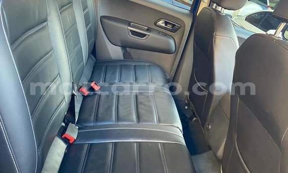Comprar Usado Volkswagen Amarok Azul Carro em Beira em Sofala Comprar Usado Volkswagen Amarok Azul Carro em Beira em Sofala