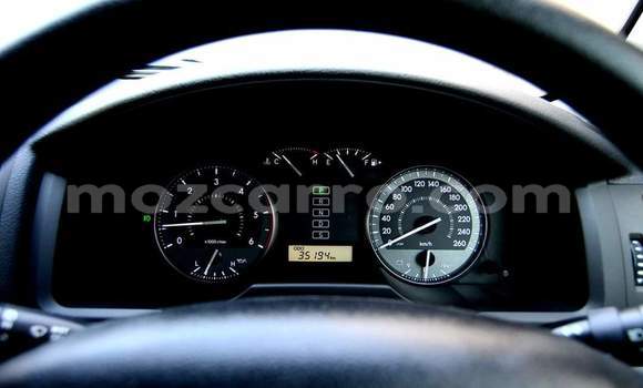 Comprar Usado Toyota Land Cruiser Branco Carro em Beira em Sofala Comprar Usado Toyota Land Cruiser Branco Carro em Beira em Sofala