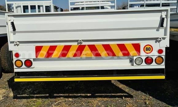 Buy Used Nissan UD White Truck in Maputo in Maputo Buy Used Nissan UD White Truck in Maputo in Maputo