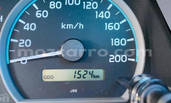 Comprar Usado Toyota Land Cruiser Prata Carro em Maputo em Maputo Comprar Usado Toyota Land Cruiser Prata Carro em Maputo em Maputo