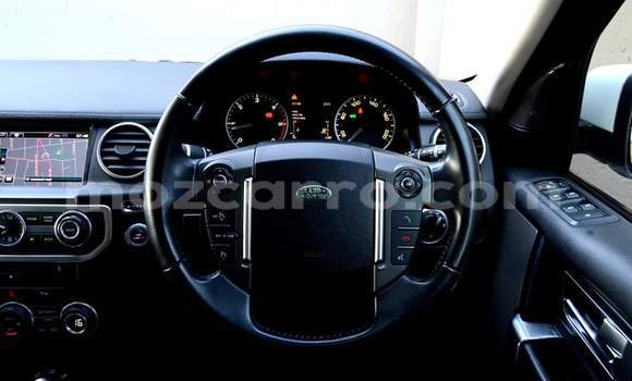 Comprar Usado Land Rover Discovery Branco Carro em Maputo em Maputo Comprar Usado Land Rover Discovery Branco Carro em Maputo em Maputo