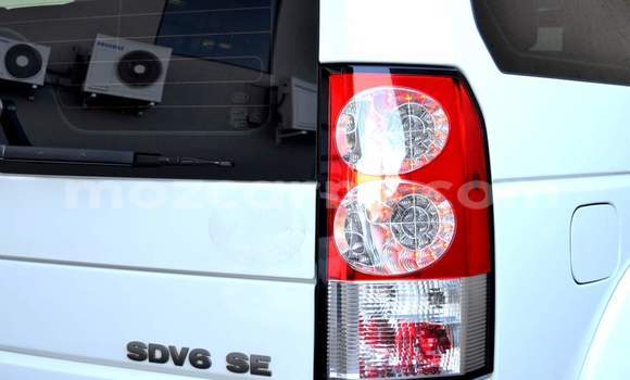 Comprar Usado Land Rover Discovery Branco Carro em Maputo em Maputo Comprar Usado Land Rover Discovery Branco Carro em Maputo em Maputo