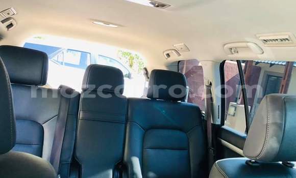 Comprar Usado Toyota Land Cruiser Branco Carro em Maputo em Maputo Comprar Usado Toyota Land Cruiser Branco Carro em Maputo em Maputo