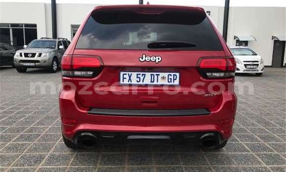 Comprar Usado Jeep Grand Cherokee SRT8 Vermelho Carro em Mutarara em Tete Comprar Usado Jeep Grand Cherokee SRT8 Vermelho Carro em Mutarara em Tete