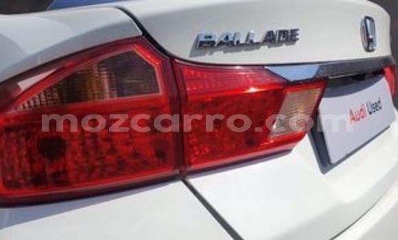 Tenga Tsaru Honda Ballade Tsvuku Mota in Beira in Sofala Tenga Tsaru Honda Ballade Tsvuku Mota in Beira in Sofala