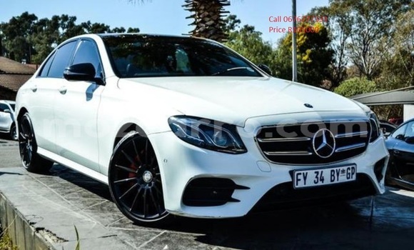 Comprar Usado Mercedes‒Benz CLA-klasse AMG Branco Carro em Maputo em Maputo