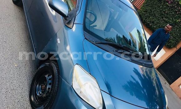 Comprar Usado Toyota Belta Azul Carro em Ancuabe em Cabo Delgado