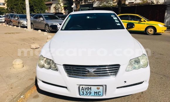 Comprar Usado Toyota Mark X Branco Carro em Ancuabe em Cabo Delgado