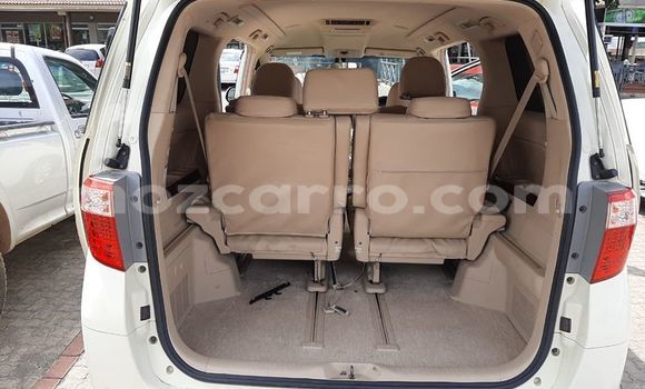 Tenga Tsaru Toyota Alphard Chena Mota in Ancuabe in Cabo Delgado Tenga Tsaru Toyota Alphard Chena Mota in Ancuabe in Cabo Delgado