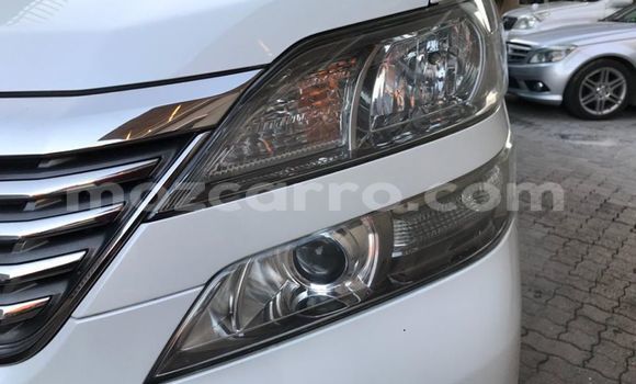 Comprar Usado Toyota Vellfire Branco Carro em Ancuabe em Cabo Delgado