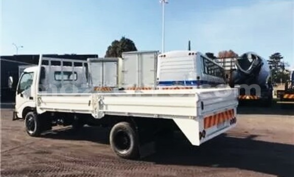 Buy Used Toyota Dyna White Truck in Maputo in Maputo Buy Used Toyota Dyna White Truck in Maputo in Maputo