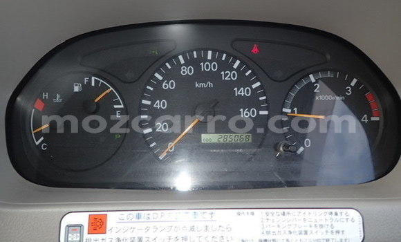 Buy Import Toyota HiAce White Truck in Beira in Sofala Buy Import Toyota HiAce White Truck in Beira in Sofala