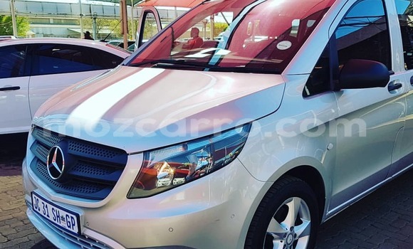 Comprar Usado Mercedes‒Benz Viano Prata Carro em Maputo em Maputo Comprar Usado Mercedes‒Benz Viano Prata Carro em Maputo em Maputo