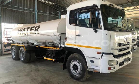 Buy Used Nissan UD White Truck in Will change in Tete Buy Used Nissan UD White Truck in Will change in Tete