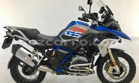 Comprar Usado BMW R 1200 Azul Moto em Maputo em Maputo