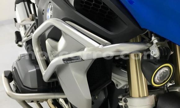 Comprar Usado BMW R 1200 Azul Moto em Maputo em Maputo Comprar Usado BMW R 1200 Azul Moto em Maputo em Maputo