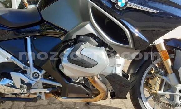 Comprar Usado BMW R 1200 Preto Moto em Maputo em Maputo Comprar Usado BMW R 1200 Preto Moto em Maputo em Maputo