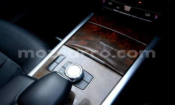 Comprar Usado Mercedes‒Benz E-Class Branco Carro em Maputo em Maputo Comprar Usado Mercedes‒Benz E-Class Branco Carro em Maputo em Maputo