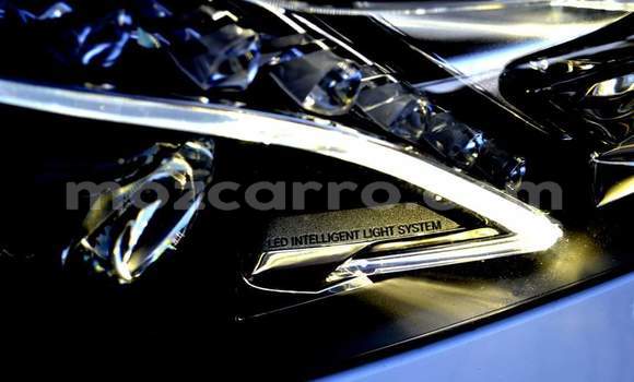 Nunua Ilio tumika Mercedes‒Benz E-Class Nyeupe Gari ndani ya Maputo nchini Maputo Nunua Ilio tumika Mercedes‒Benz E-Class Nyeupe Gari ndani ya Maputo nchini Maputo