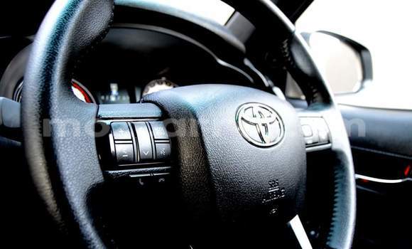 Comprar Usado Toyota Hilux Branco Carro em Maputo em Maputo Comprar Usado Toyota Hilux Branco Carro em Maputo em Maputo