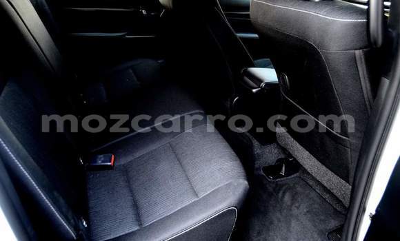 Comprar Usado Toyota Hilux Branco Carro em Maputo em Maputo Comprar Usado Toyota Hilux Branco Carro em Maputo em Maputo