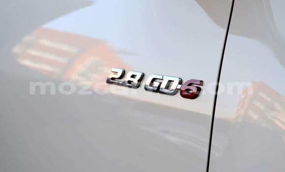 Comprar Usado Toyota Hilux Branco Carro em Maputo em Maputo Comprar Usado Toyota Hilux Branco Carro em Maputo em Maputo