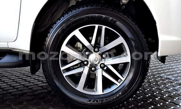 Comprar Usado Toyota Hilux Branco Carro em Maputo em Maputo Comprar Usado Toyota Hilux Branco Carro em Maputo em Maputo