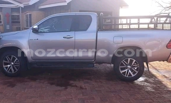 Buy Used Toyota Hilux Silver Car in Boane in Maputo Buy Used Toyota Hilux Silver Car in Boane in Maputo