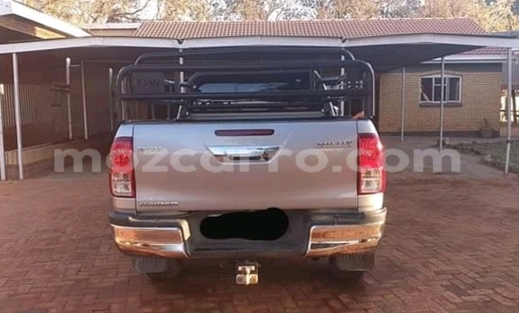 Buy Used Toyota Hilux Silver Car in Boane in Maputo Buy Used Toyota Hilux Silver Car in Boane in Maputo