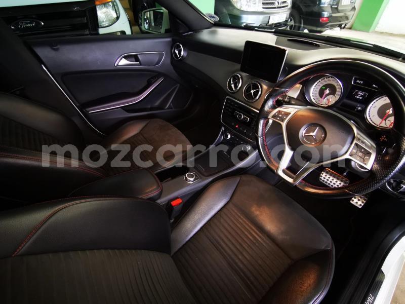 Big with watermark mercedes benz c class tete mutarara 8313