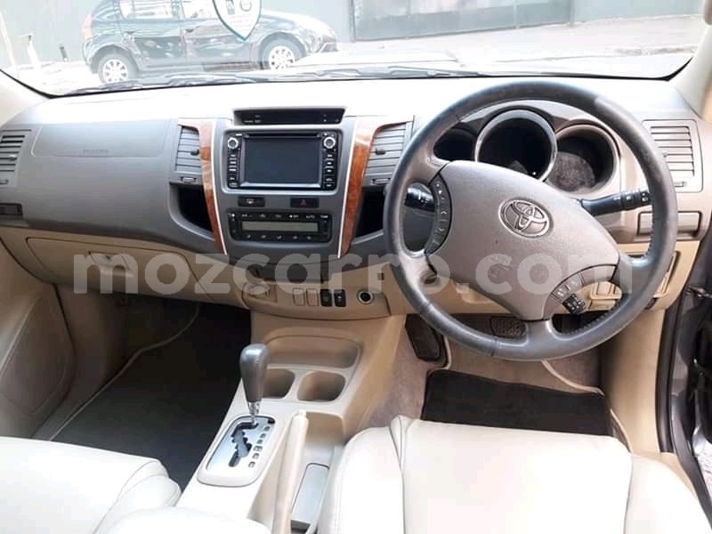 Big with watermark toyota fortuner nampula mocambique 8315