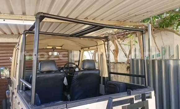 Comprar Usado Jeep Renegade De outros Carro em Beira em Sofala Comprar Usado Jeep Renegade De outros Carro em Beira em Sofala