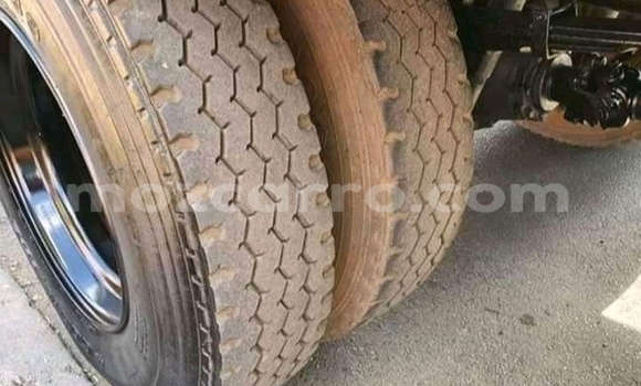 Buy Used Nissan UD White Truck in Beira in Sofala Buy Used Nissan UD White Truck in Beira in Sofala