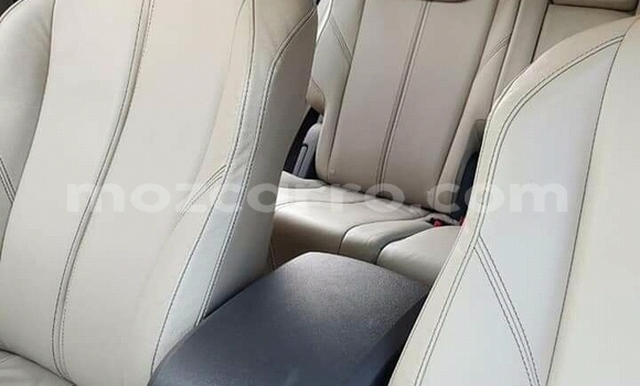 Nunua Ilio tumika Chevrolet TrailBlazer Fedha Gari ndani ya Chemba nchini Sofala Nunua Ilio tumika Chevrolet TrailBlazer Fedha Gari ndani ya Chemba nchini Sofala