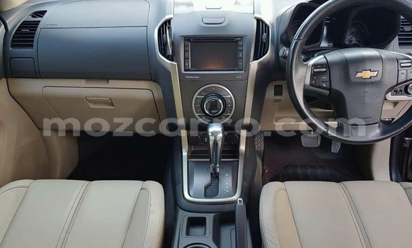 Nunua Ilio tumika Chevrolet TrailBlazer Fedha Gari ndani ya Chemba nchini Sofala Nunua Ilio tumika Chevrolet TrailBlazer Fedha Gari ndani ya Chemba nchini Sofala