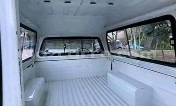 Tenga Tsaru Toyota Hilux Chena Mota in Chemba in Sofala Tenga Tsaru Toyota Hilux Chena Mota in Chemba in Sofala