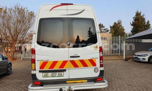 Buy Used Mercedes‒Benz Sprinter White Truck in Will change in Tete Buy Used Mercedes‒Benz Sprinter White Truck in Will change in Tete