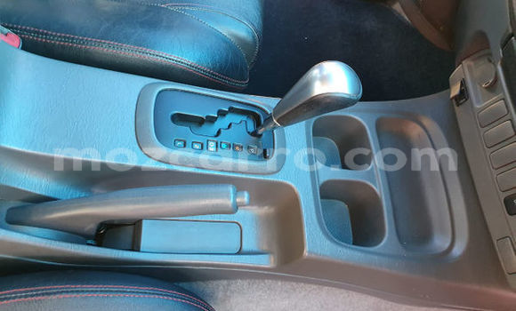 Comprar Usado Toyota Hilux Vermelho Carro em Beira em Sofala Comprar Usado Toyota Hilux Vermelho Carro em Beira em Sofala